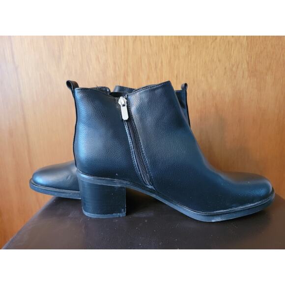 NEW Libby Edelman Madrid Black Ankle Boots - Sz: 9.5 - Picture 6 of 8